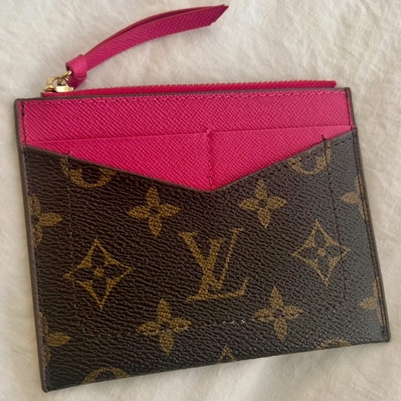 👑✅PRICE FIRM✅ Brown and Pink Fashion Monogram Card Case. Brand New! - Picture 11 of 15